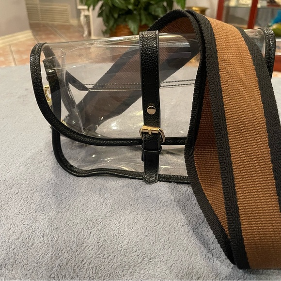 Clear crossbody purse for concerts and school games - Picture 4 of 8